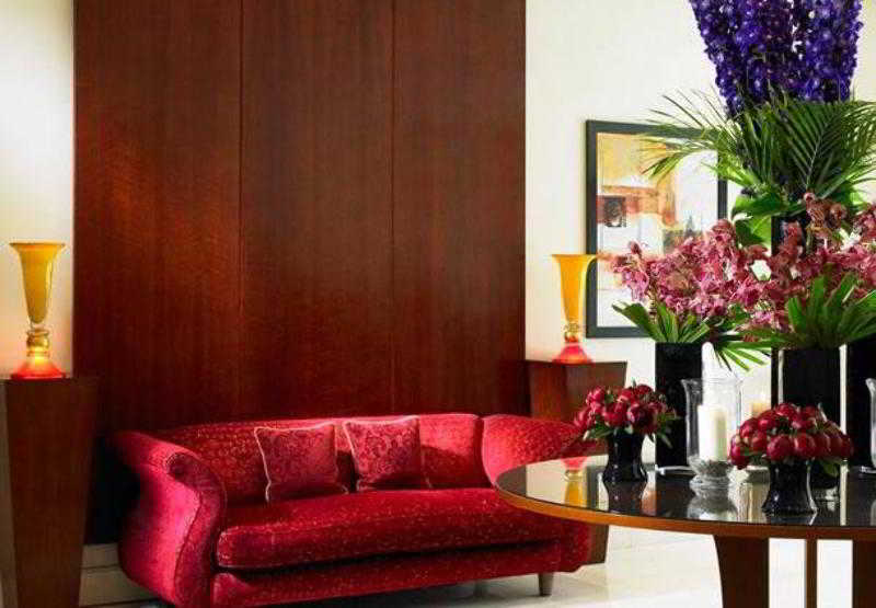 Отель Marriott Park Lane 5*