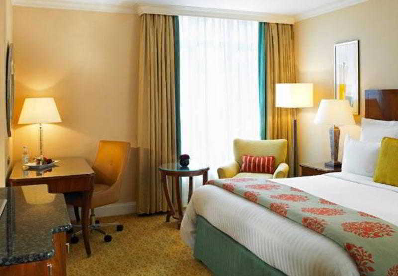 Marriott Park Lane Отель